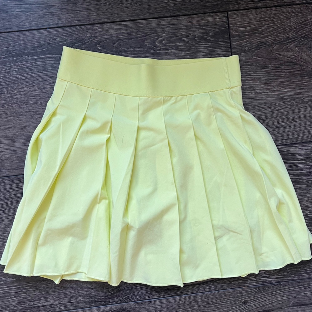 Yellow Pleated Women's Tennis Skirt